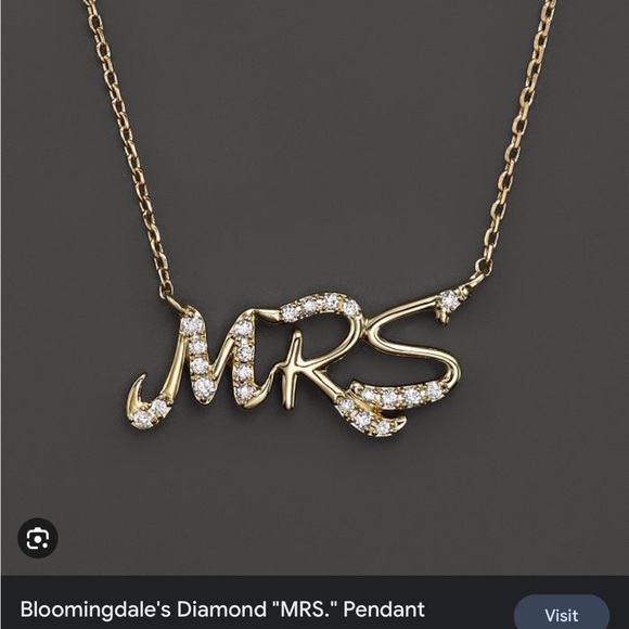 Bloomingdale's Jewelry - 🎉Sale🎉Mrs. 14kt necklace